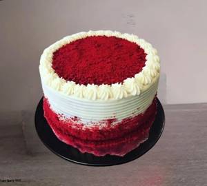 Red vanilla Cake