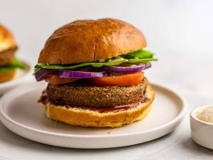 Zinger Paneer Burger