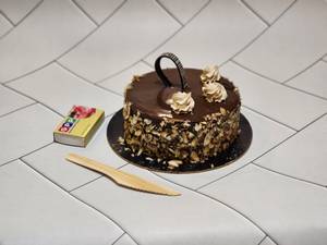 Choco Almond Cake(half Kg)