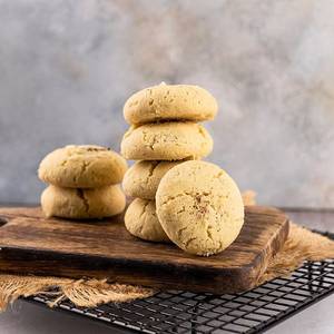 Nan Khatai