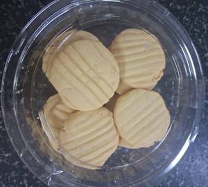 Milk Biscuit (160 Grams)