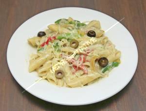 White Sauce Penne Pasta