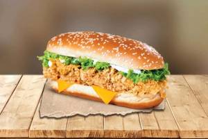 Classic Supreme Crunchy Burger
