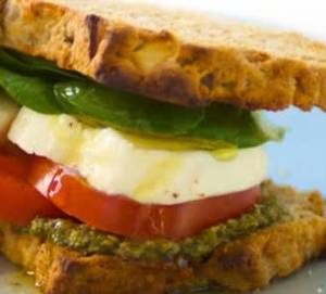 Veg mozzarella sandwich
