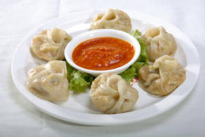 Paneer steamed momos [8 pieces]                                           
