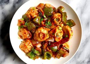 Veg Chilly Momos 6pc