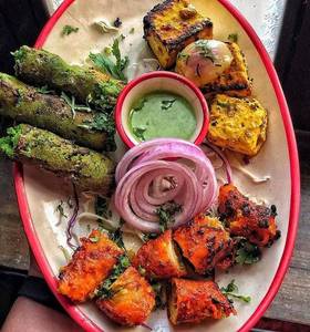 Sethis Special Veg Platter