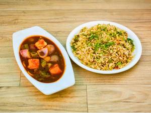Chilli Paneer Gravy With Veg Fried Rice