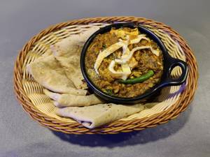 Egg Chicken Tadka
