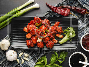 Chicken Schezwan [500 Ml]