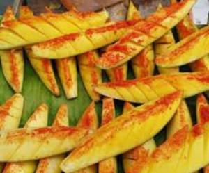 Green Mango With Salty And Spicy 500 ml