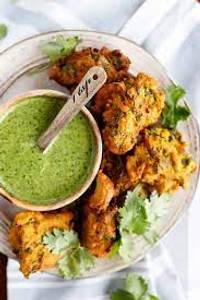 Veg Pakoda [8 Pieces]