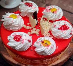 Strawberry Jelly Ice Cake (500Gm)