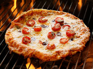 8" Medium Barbeque Chicken Pizza