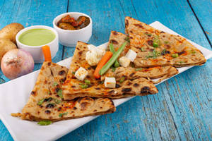 Aloo Paneer Paratha