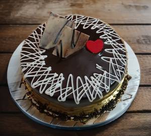 Chocolate pleasure cake [half kg]