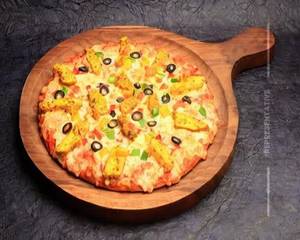 Paneer Tikka Pizza