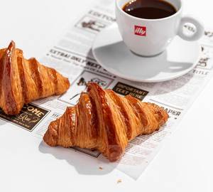 Classic Butter Croissant