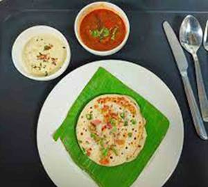 Coconut Uttappam (butter & Cheese)
