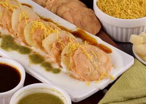 Dahi Papadi Chat