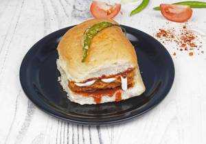 Paneer Vada Pav