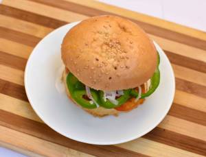 Spicy veg burger