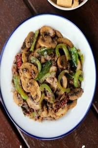 Mushroom Pepper Fry[online]