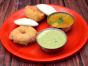 Idli Vada