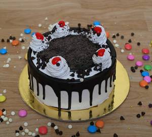 Chocolate Flakes Cake