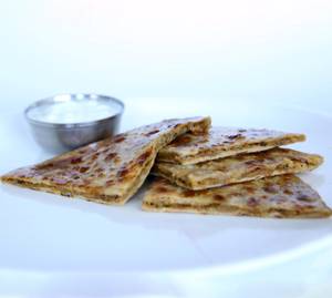 Aloo Pyaz Paratha
