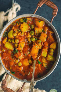 Aloo Matar Gravy