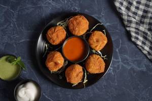 Veg Kurkure Momos
