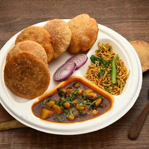 Club Kachori (10 Pc)                     