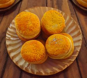 Salt Biscuits [ 125Grms ]