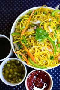 Veg Hakka Noodles