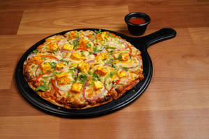 Desi Fiesta Paneer Pizza