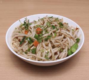 Veg Hakka Noodles