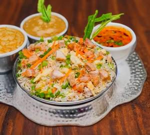 Chicken Pulao(750ml)With Chicken Curry(2pc)