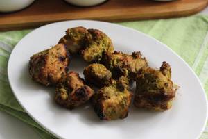 Chicken Hariyali Tikka [8 Pieces]