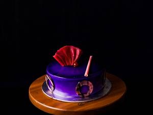 Black Current Cake - 1/2 Kg