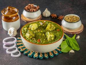 Aloo Palak (gravy)