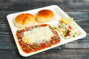 Cheesy Pav Bhaji