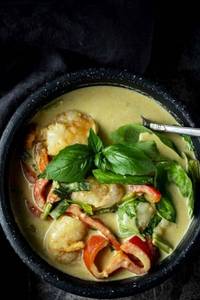Prawns Green Thai Curry ( Serve With Steam Rice ) (s)