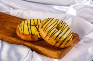 Pineapple Doughnut
