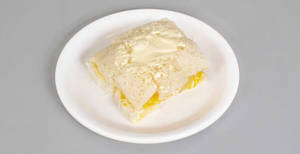 Pineapple Piece Sandwich