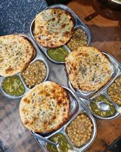 Pack of 4 aloo Masala kulcha