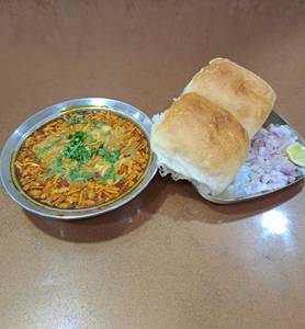 Puneri Misal