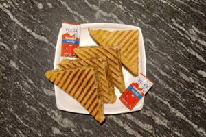 Cheesy Sandwich