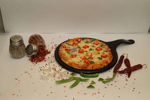 Peri Peri Paneer Pizza