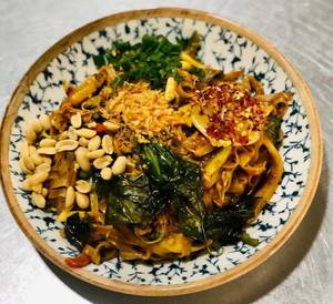 Pad Thai Noodles (chicken)